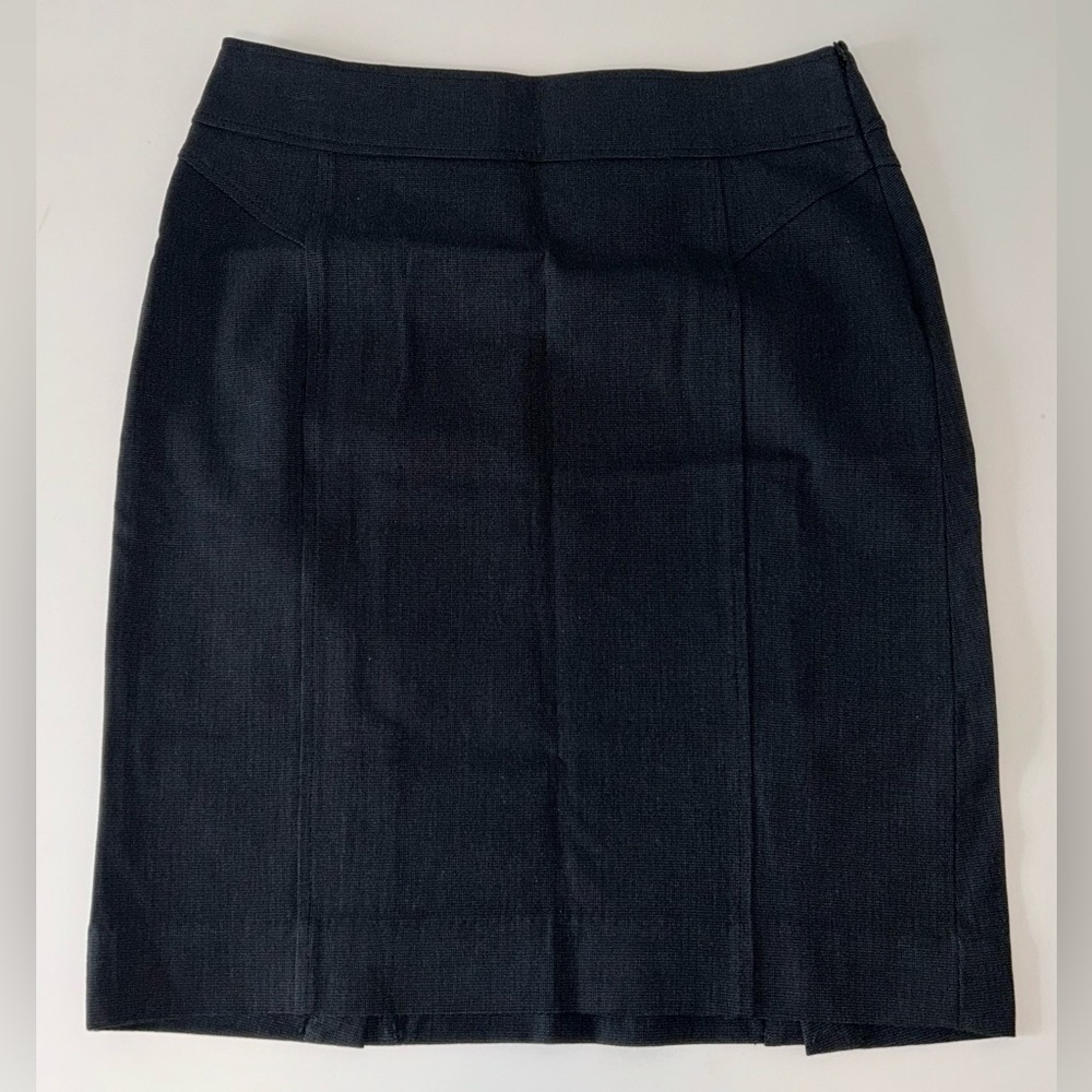 Banana‎ Republic black straight pencil skirt professional split hem size 8